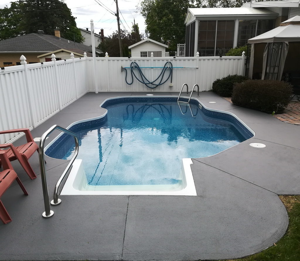 Finished pool deck_resize