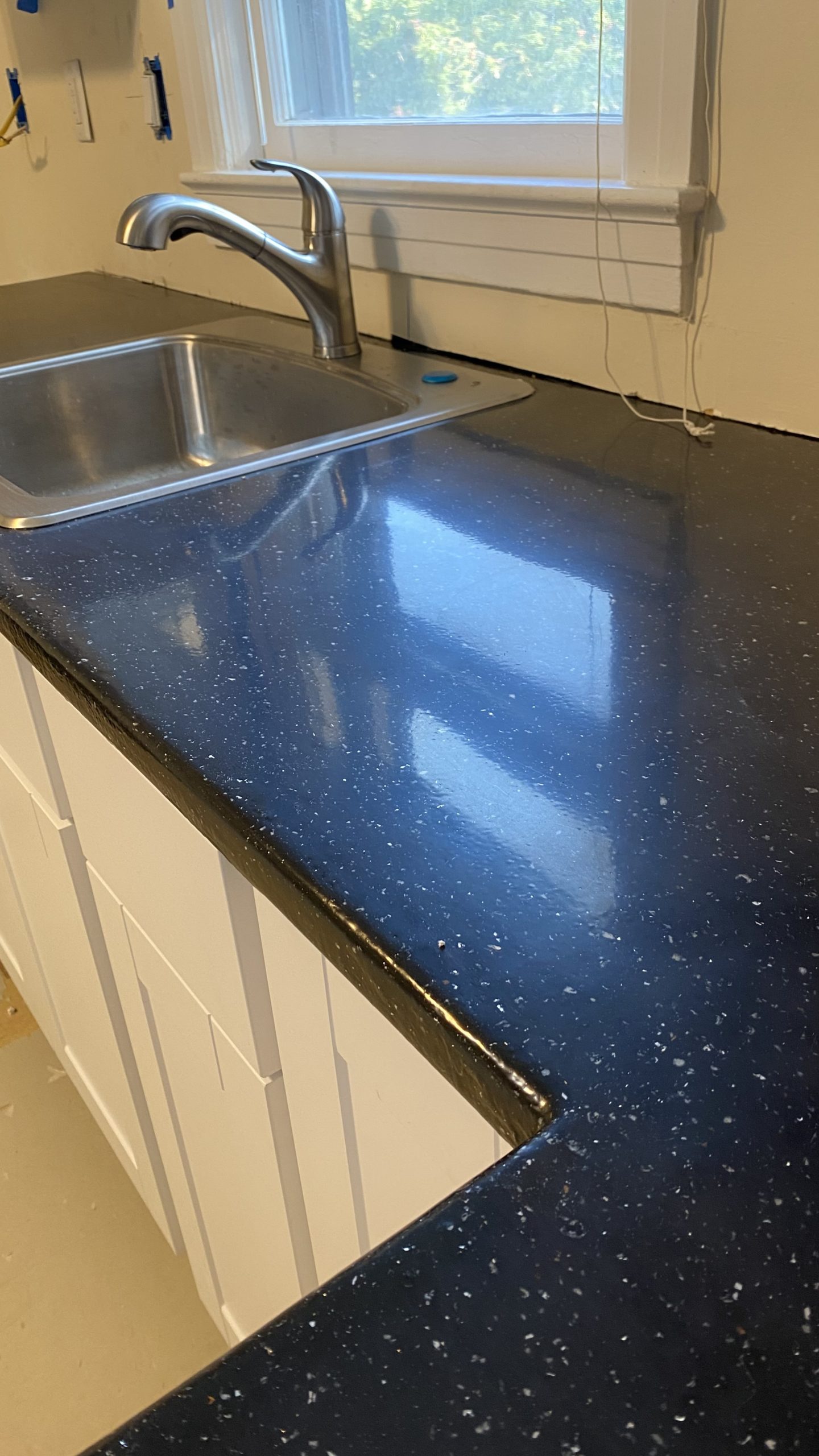 Scratch and UV Resistant Epoxy for New or Resurfacing Countertops